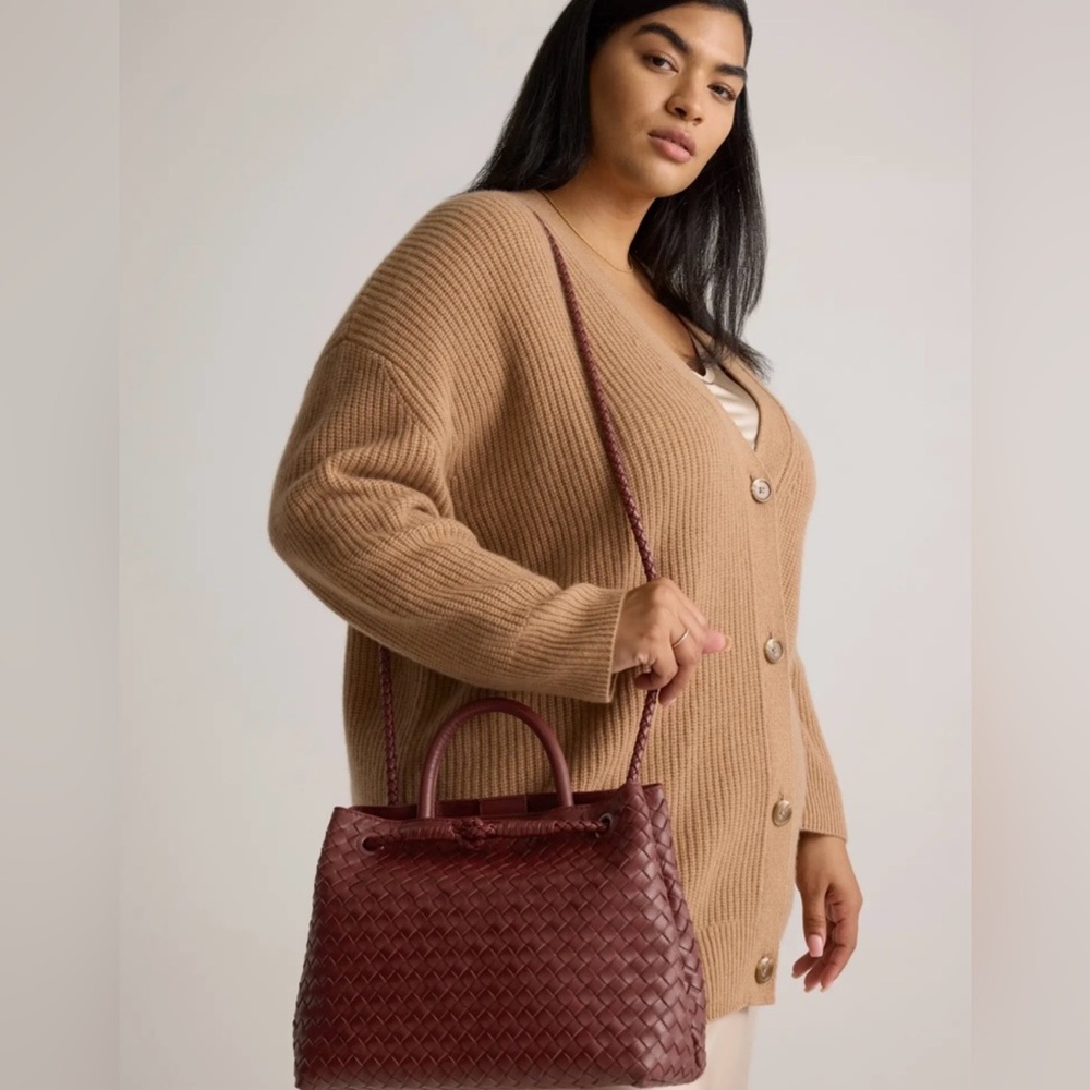 NWT Quince Woven Italian Leather Handbag in Tan retails $544 on sale now $200